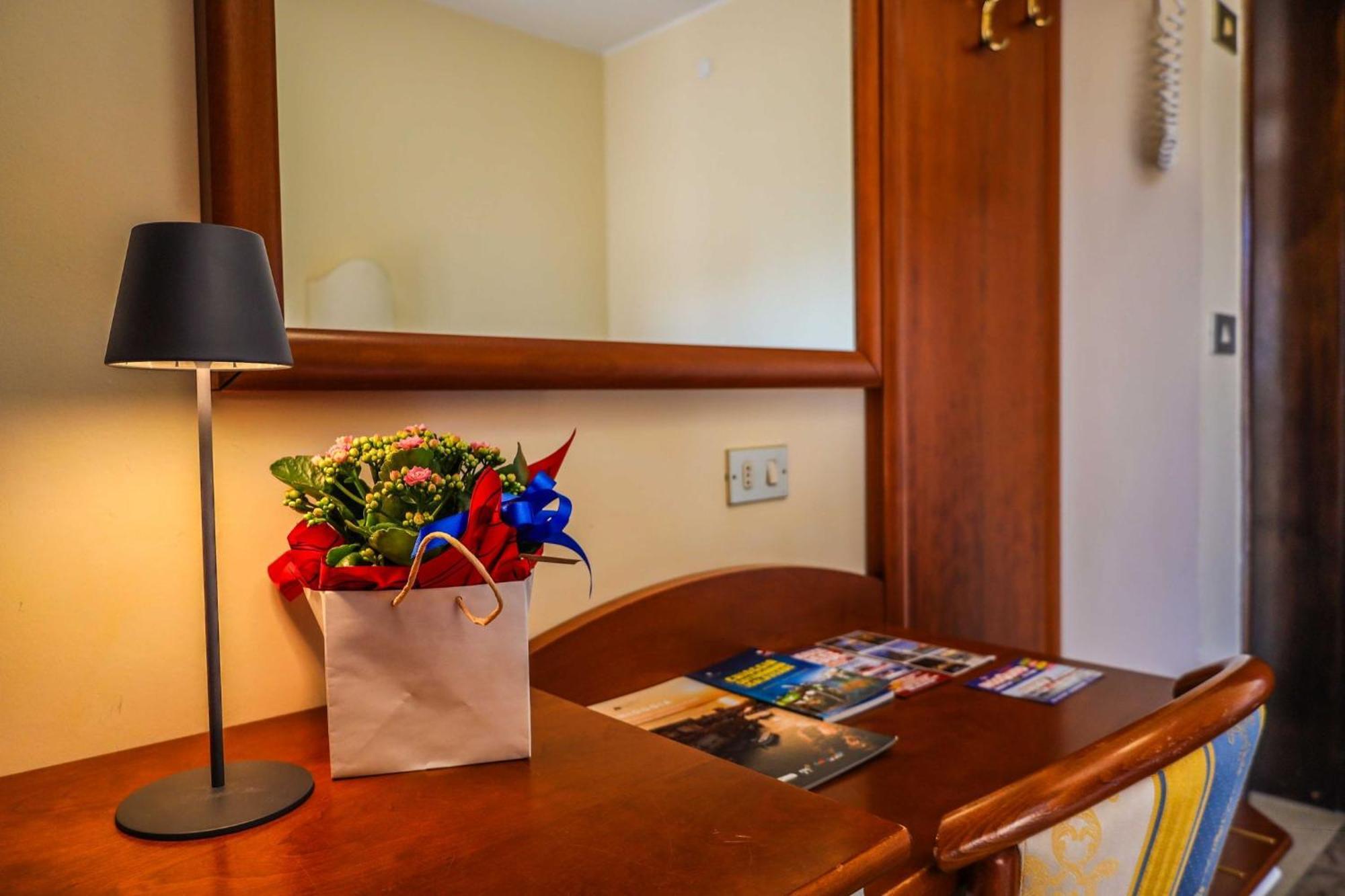 Easy Hotel Meryon Sottomarina Εξωτερικό φωτογραφία