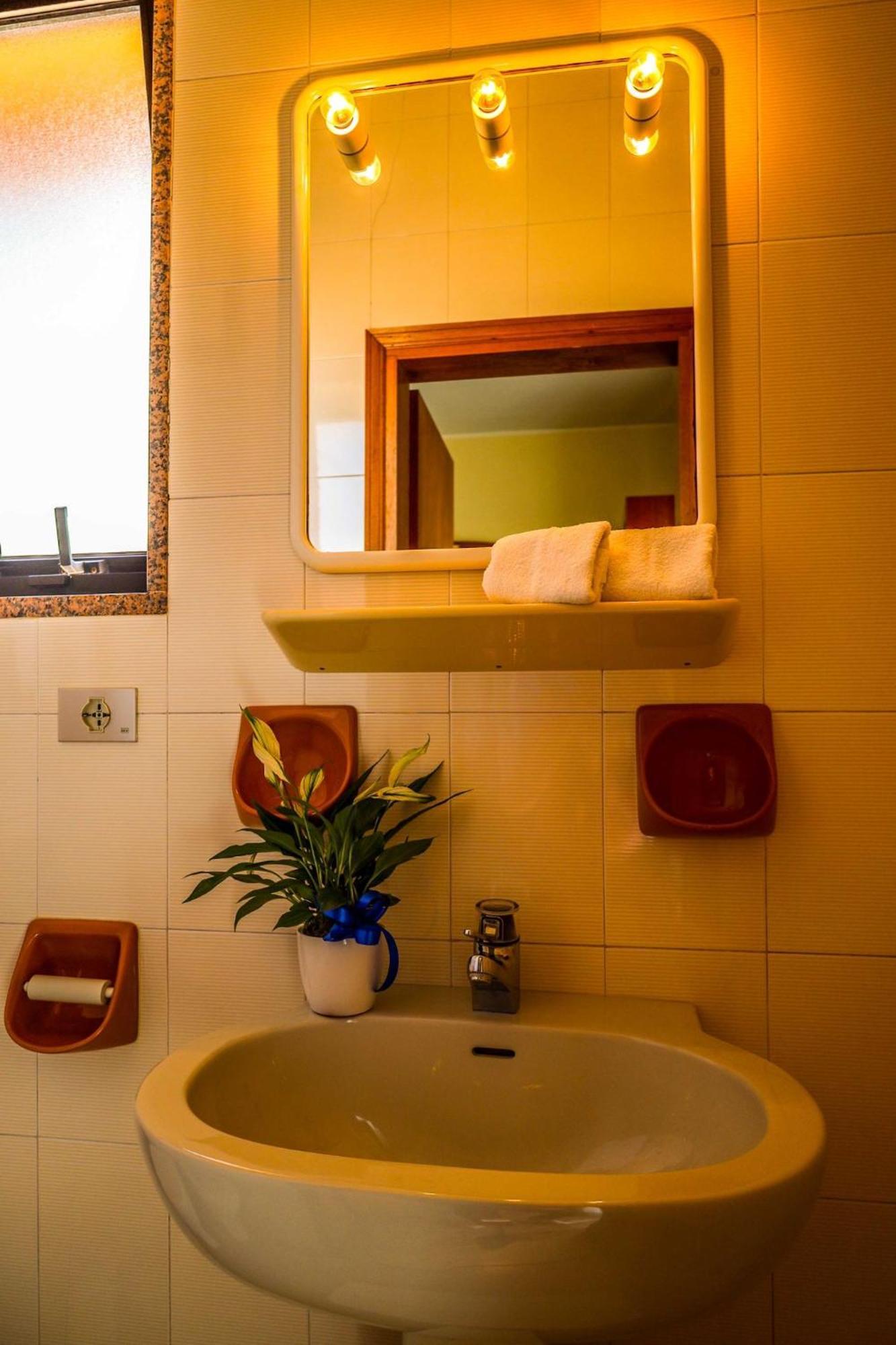 Easy Hotel Meryon Sottomarina Εξωτερικό φωτογραφία