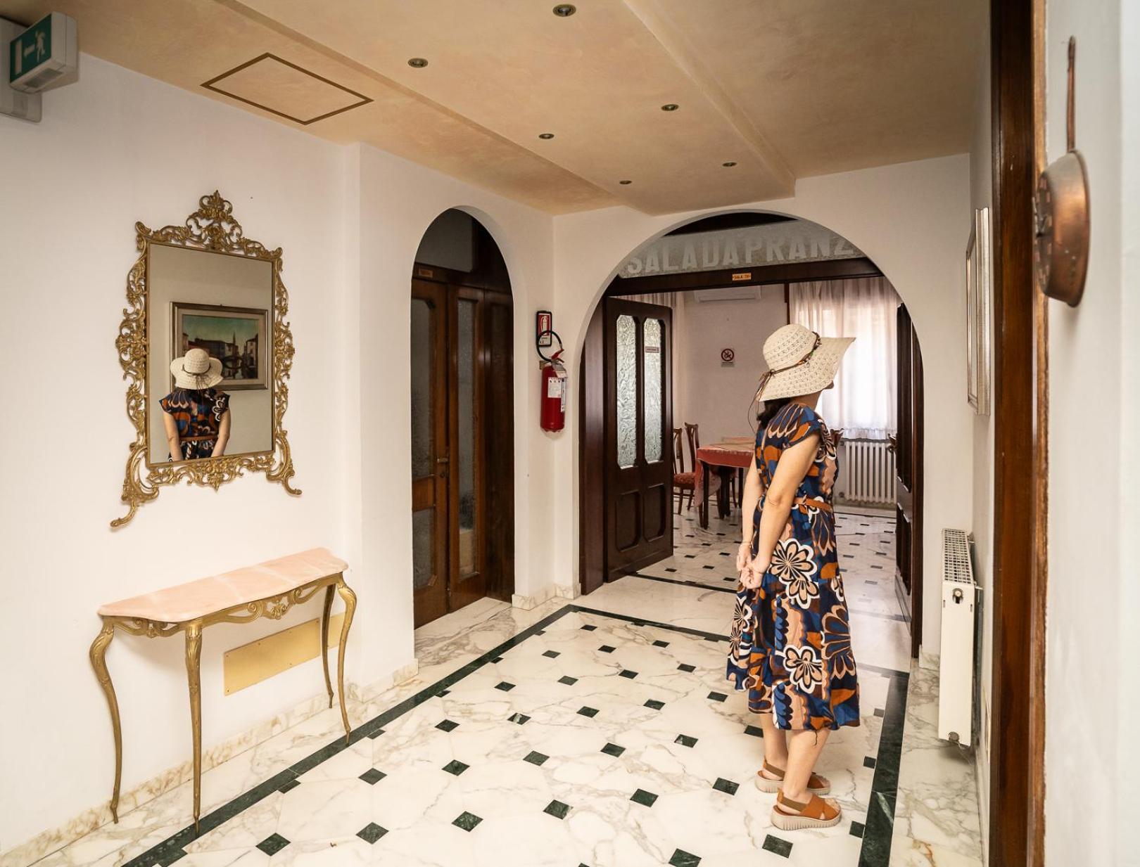 Easy Hotel Meryon Sottomarina Εξωτερικό φωτογραφία