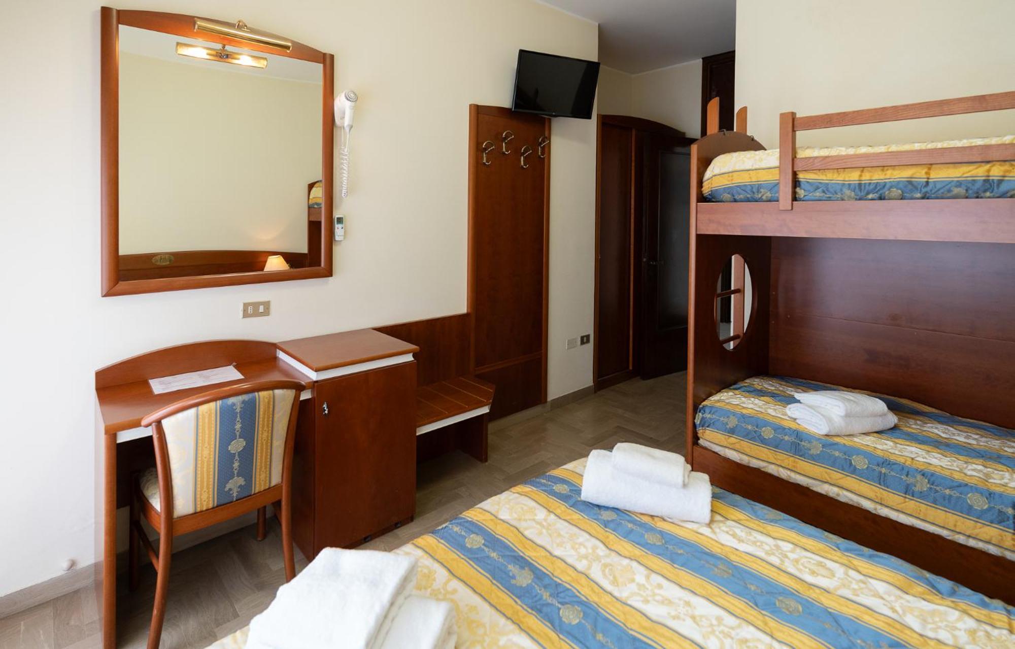 Easy Hotel Meryon Sottomarina Δωμάτιο φωτογραφία